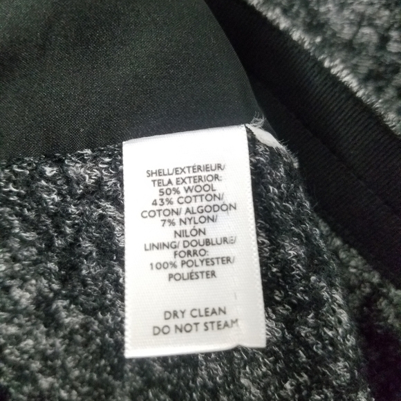 Ann Taylor Loft wool blend short Blazer - Picture 10 of 10